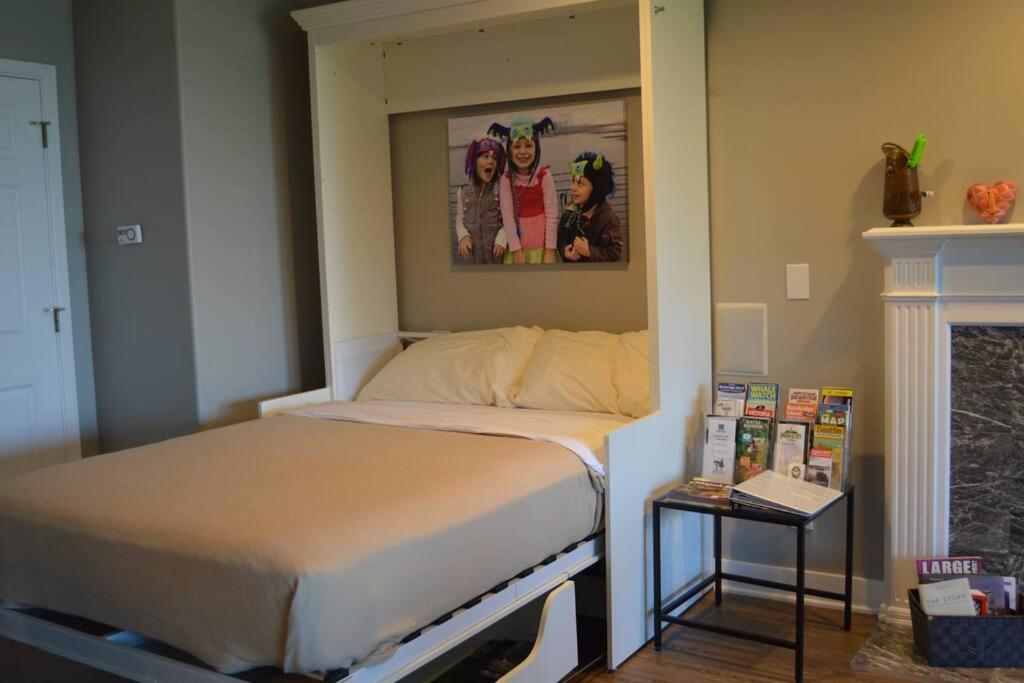 1-Bedroom Seaview Guesthouse On Seattle Luxury Estate With Views Of Olympic Mountains Eksteriør bilde